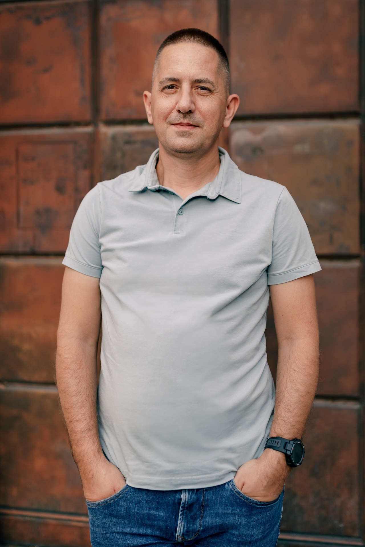 Tavaszi Levente - Önarckép